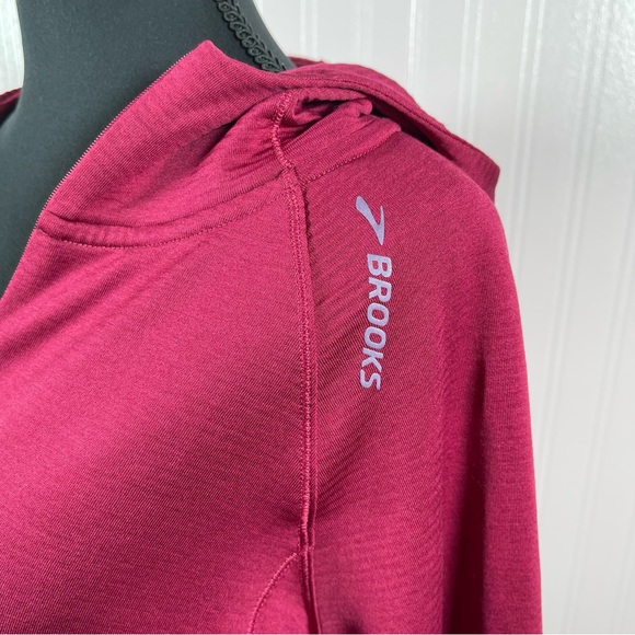 Brooks running qt zip ribbed pullover hoodie Large lightweight outdoor gym red‎ - Picture 4 of 8